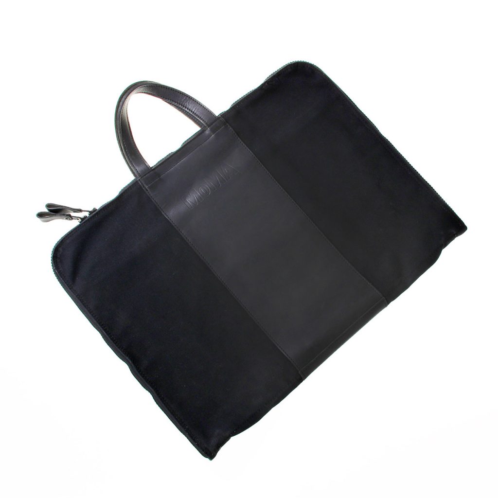 MoMA portfolio - custom bag manufacturer