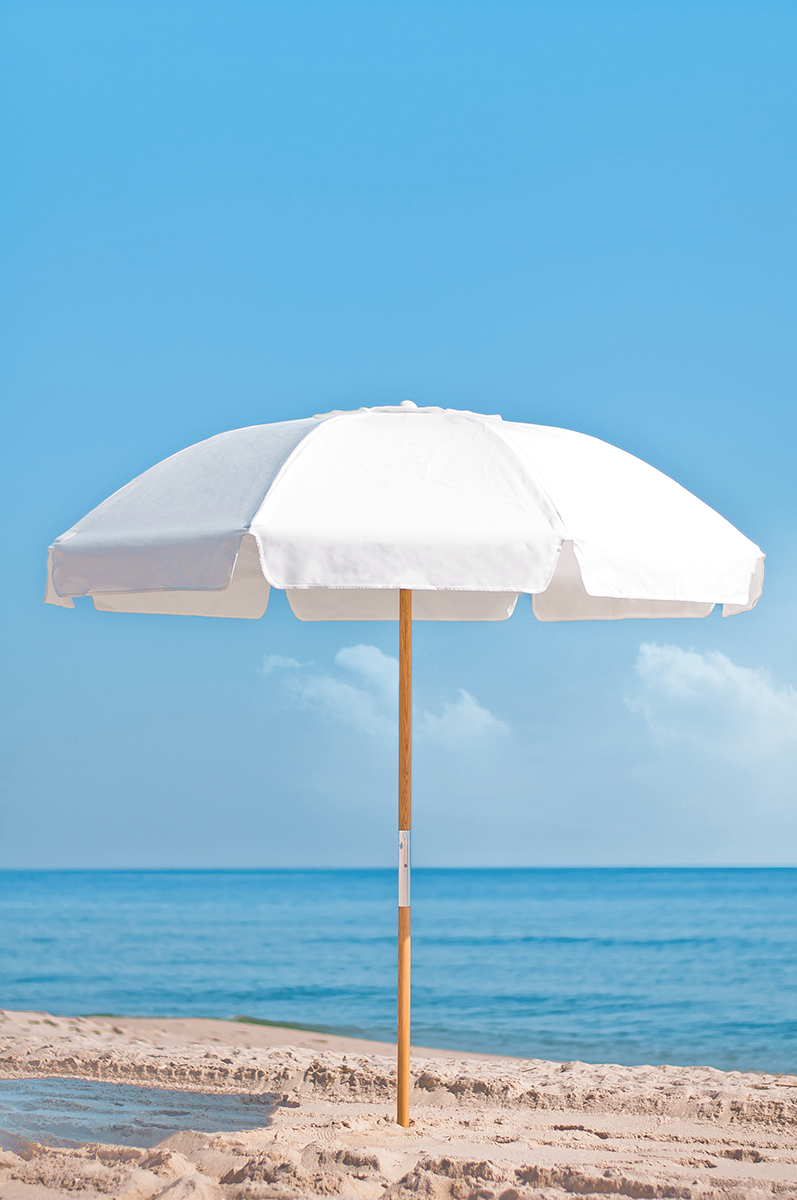 Commercial Beach Umbrellas Gouda Inc.