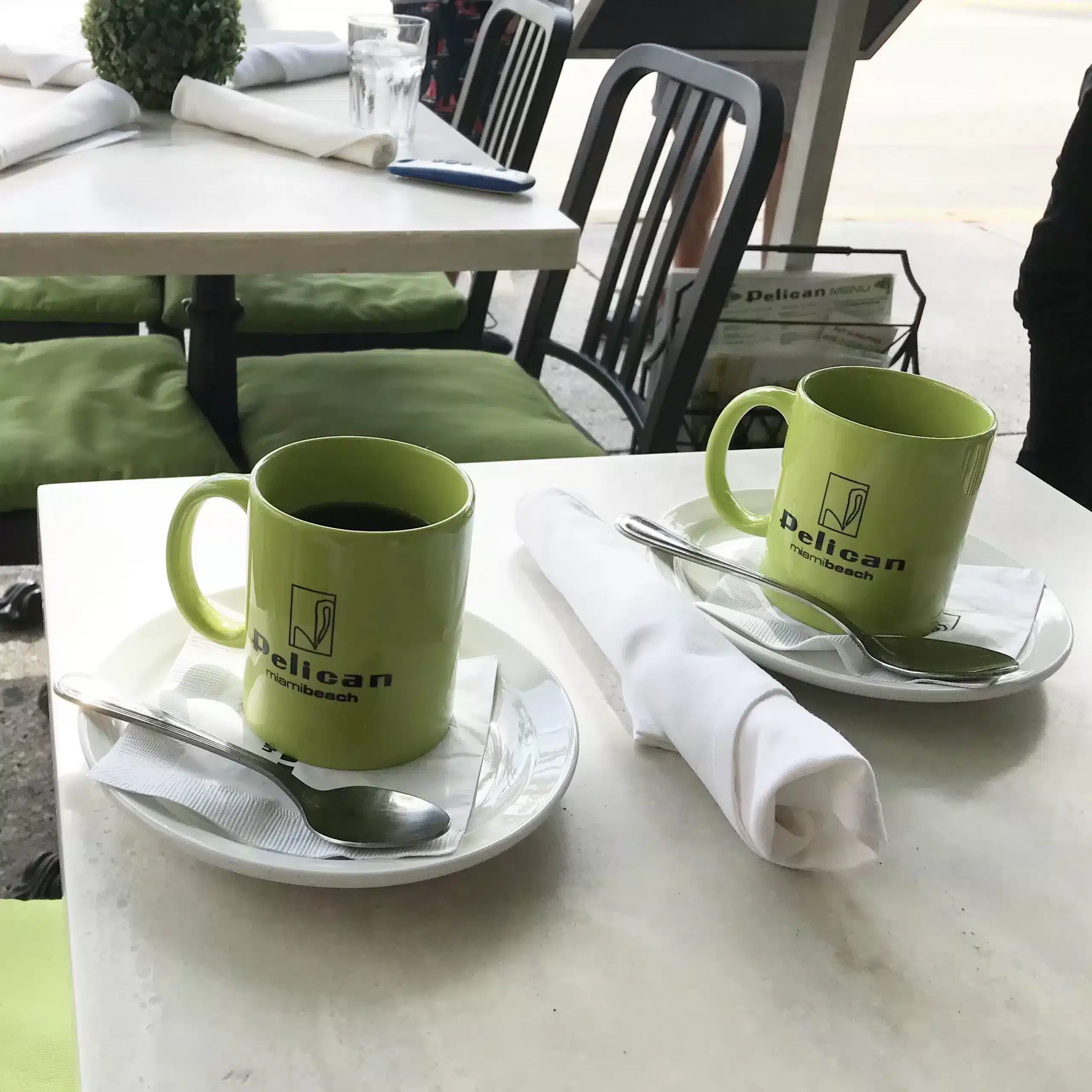 Custom Restaurant Coffee Mugs