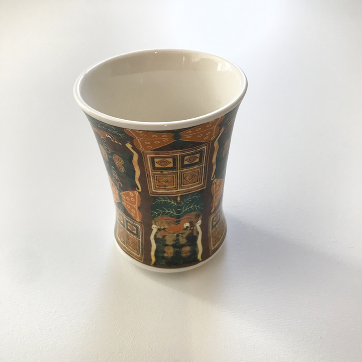 custom molded ceramic cups