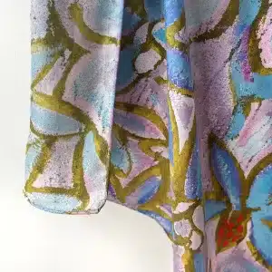 Silk Twill Hand Roll Hem detail